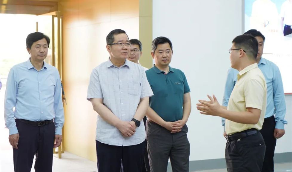 西牛皮全球科創(chuàng)中心迎來淮安市淮安區(qū)政協(xié)主席、黨組書記關曉衛(wèi)一行